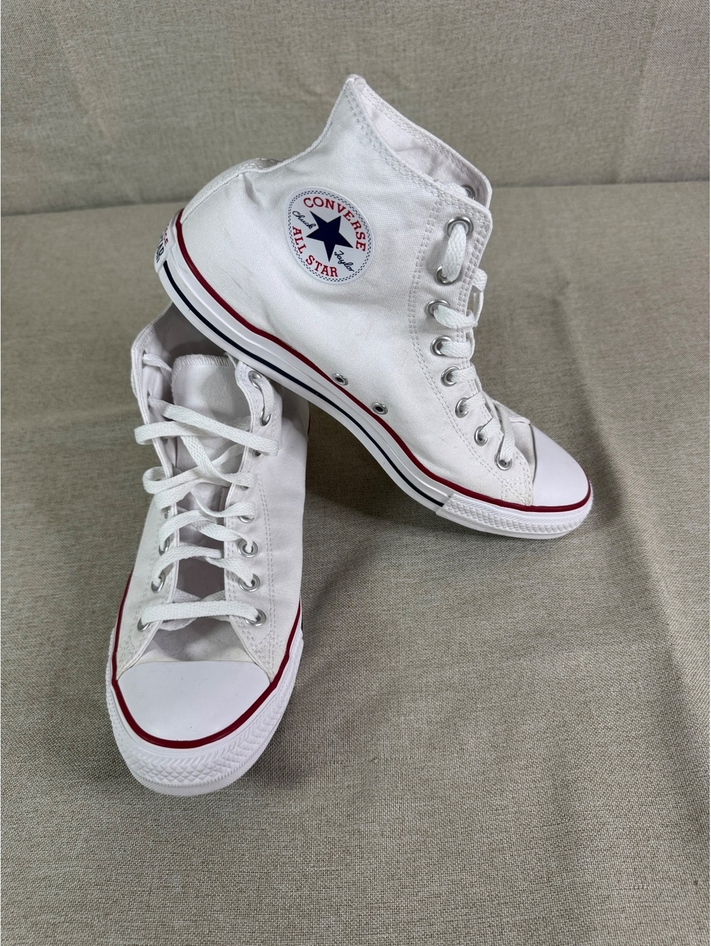Converse Chuck Taylor All Star White High Top Sneakers Size 10 US